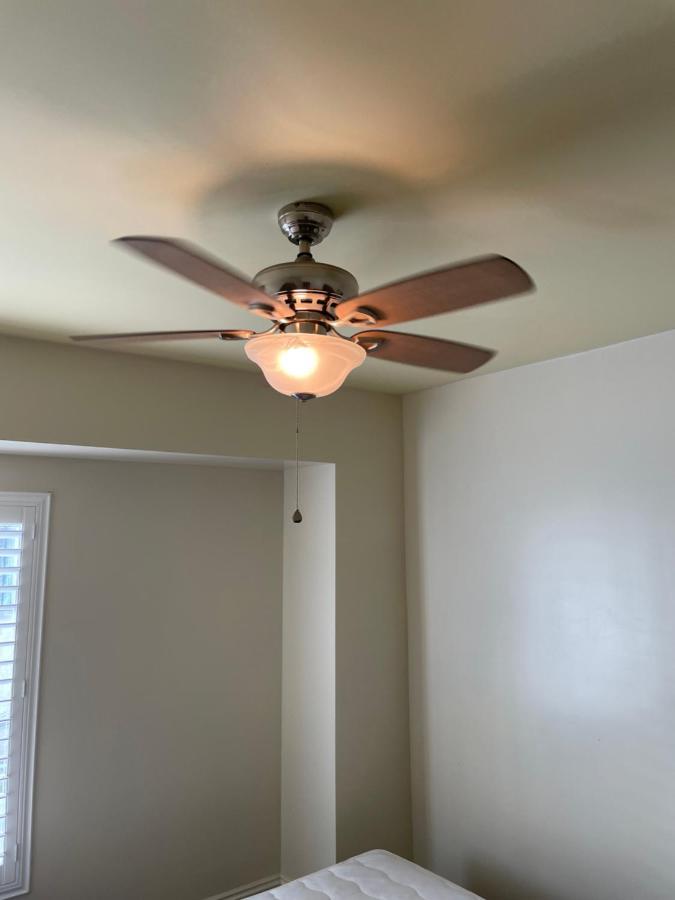 Private Los Angeles Room - Free Wifi, Ac, Tv, Private Fridge, Kitchen, Near Usc - Exposition Park - Usc Memorial Coliseum - Banc Of California Bmo Stadium - Downtown Los Angeles Dtla - University Of Southern California Usc!!! Extérieur photo